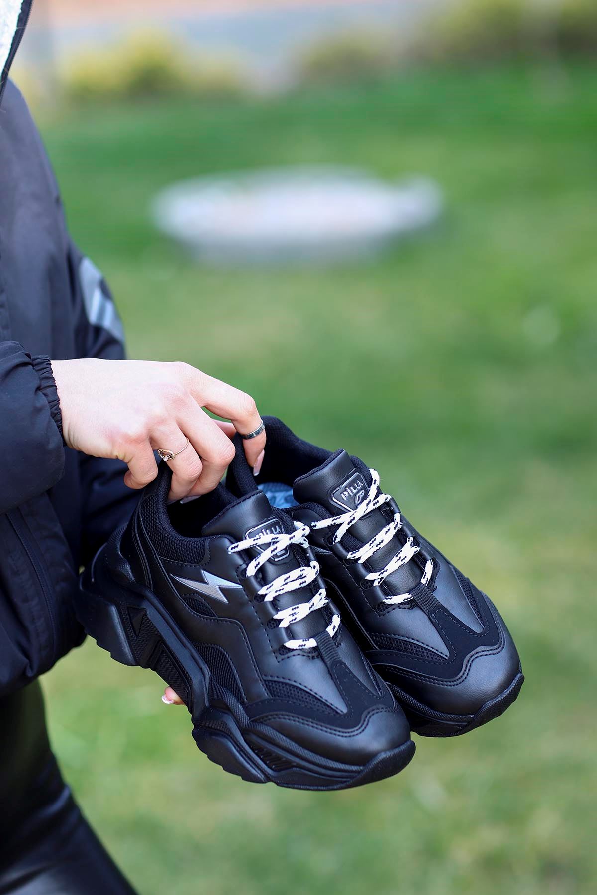 Rosse-Spor Ayakkabı Siyah Deri