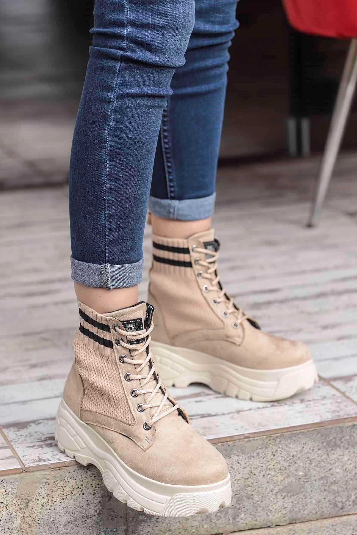mavi folyo Muhteşem bir güzellik Örgü Bot Yapımı #Knitting Shoes ...
