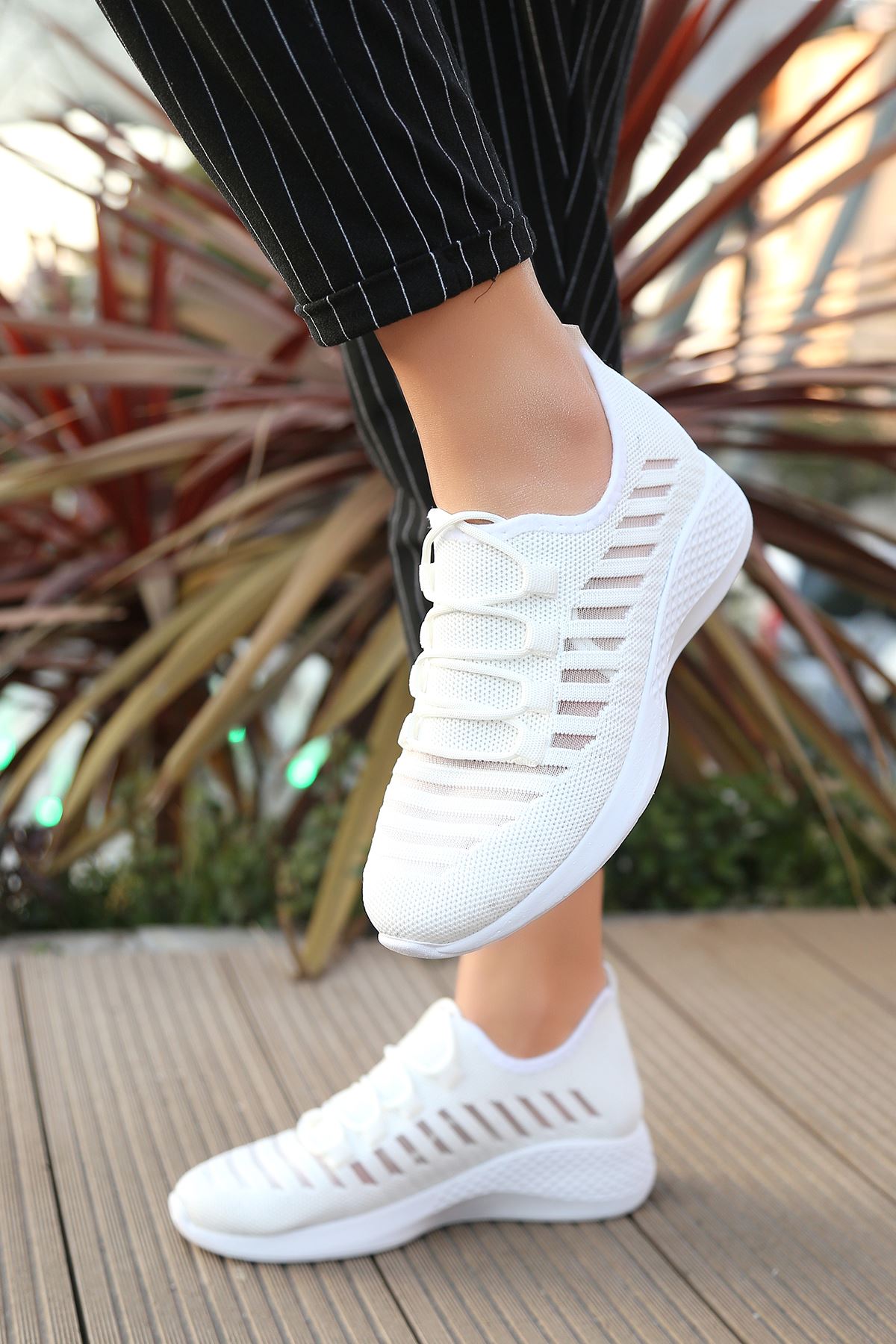  Dina Triko Spor Ayakkabı Beyaz